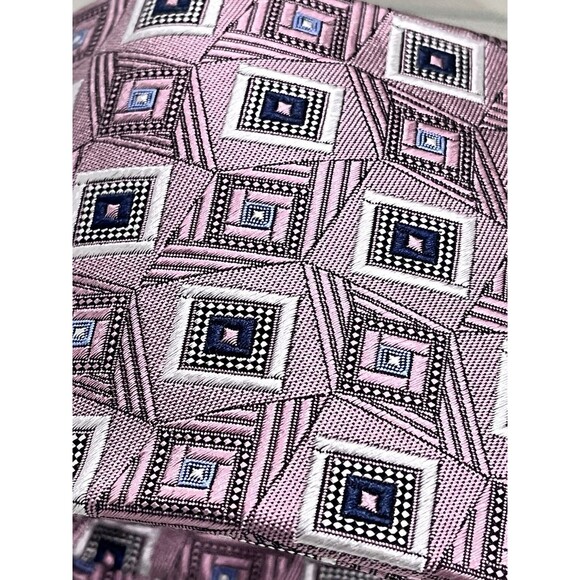 Jos.A. Bank Black & Pink Geometric Signature Necktie Tie 100% Silk 59”x 3.5” - Picture 6 of 7
